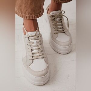 $150 Free People Vagabond Judy Court Platform Sneaker White EU 39 US Women 8